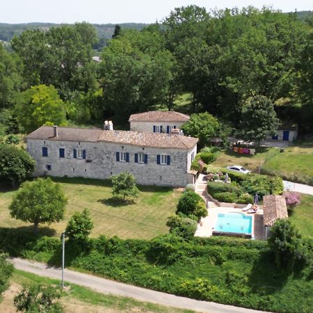 Apartamento Bergerie Le Vieux Manoir Valeilles Exterior foto