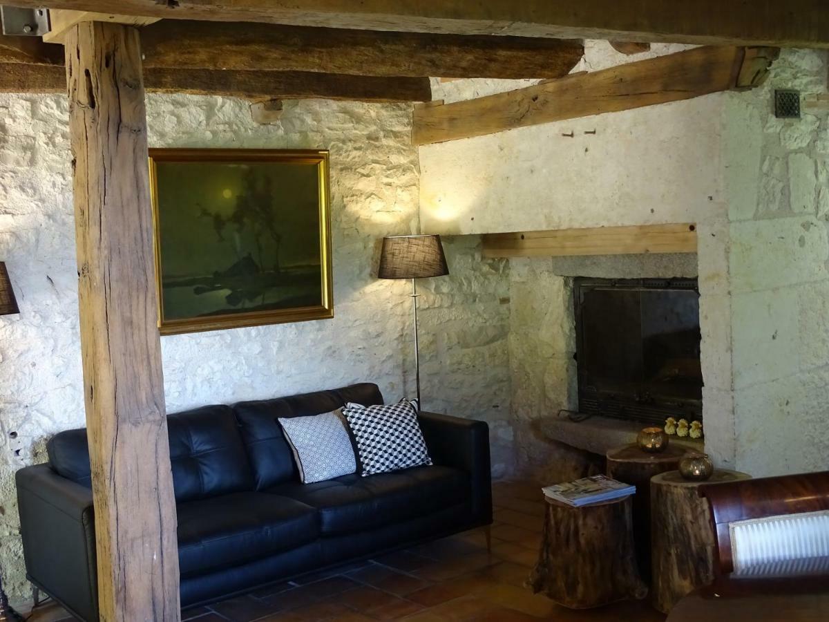 Apartamento Bergerie Le Vieux Manoir Valeilles Exterior foto